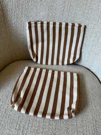 Cosmetic Bag : Material